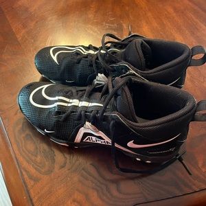 Football cleats